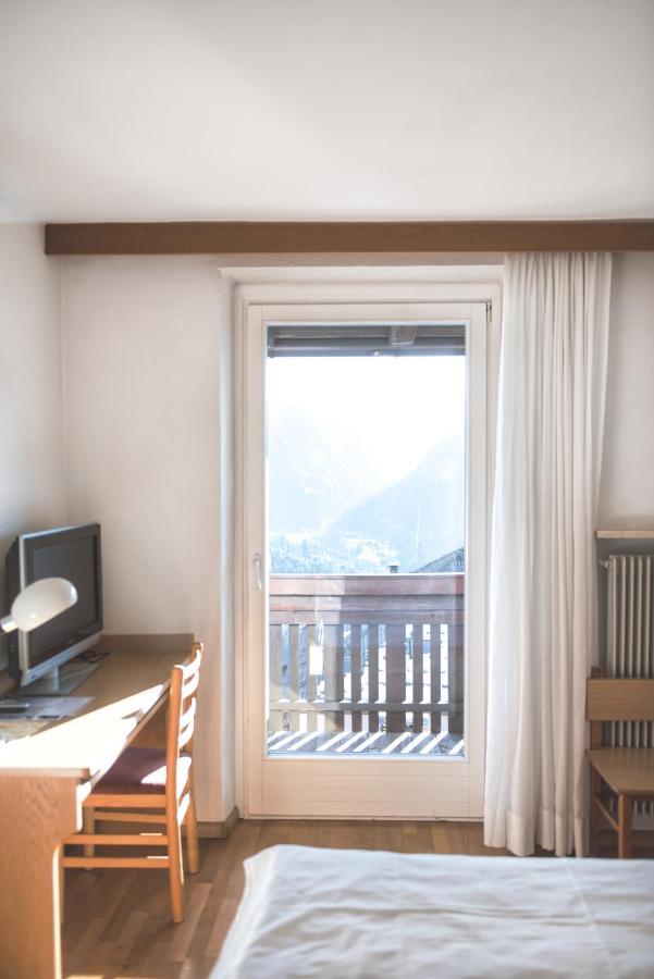 Hotel Gasthof Stern Nova Ponente Eksteriør bilde